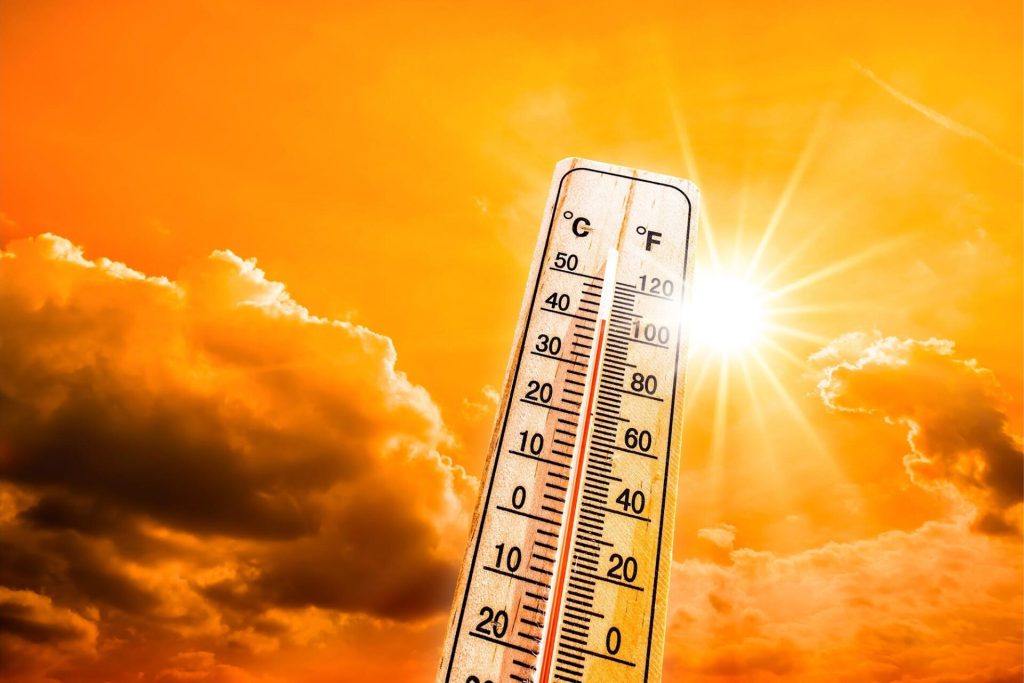 Morocco Issues Heatwave Alert as Temperatures Reach 42 Degrees in Several Cities