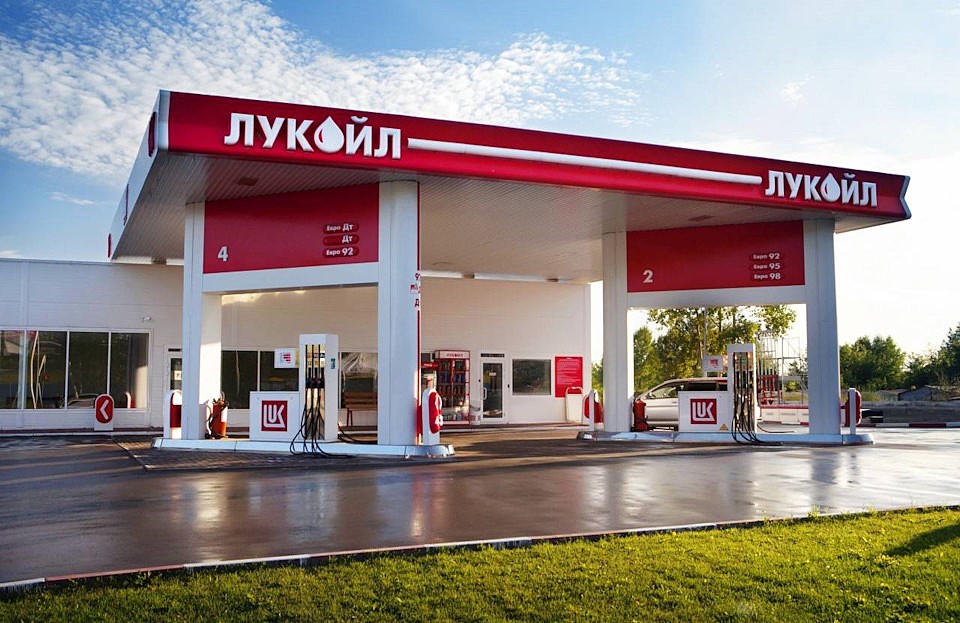 Russia imports gasoline shipment via Tangier port to ease fuel shortage